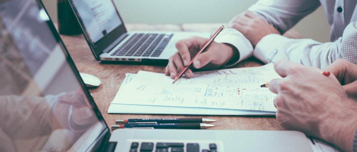 Case Study - Investment Data Warehouse System Architecture Assessment